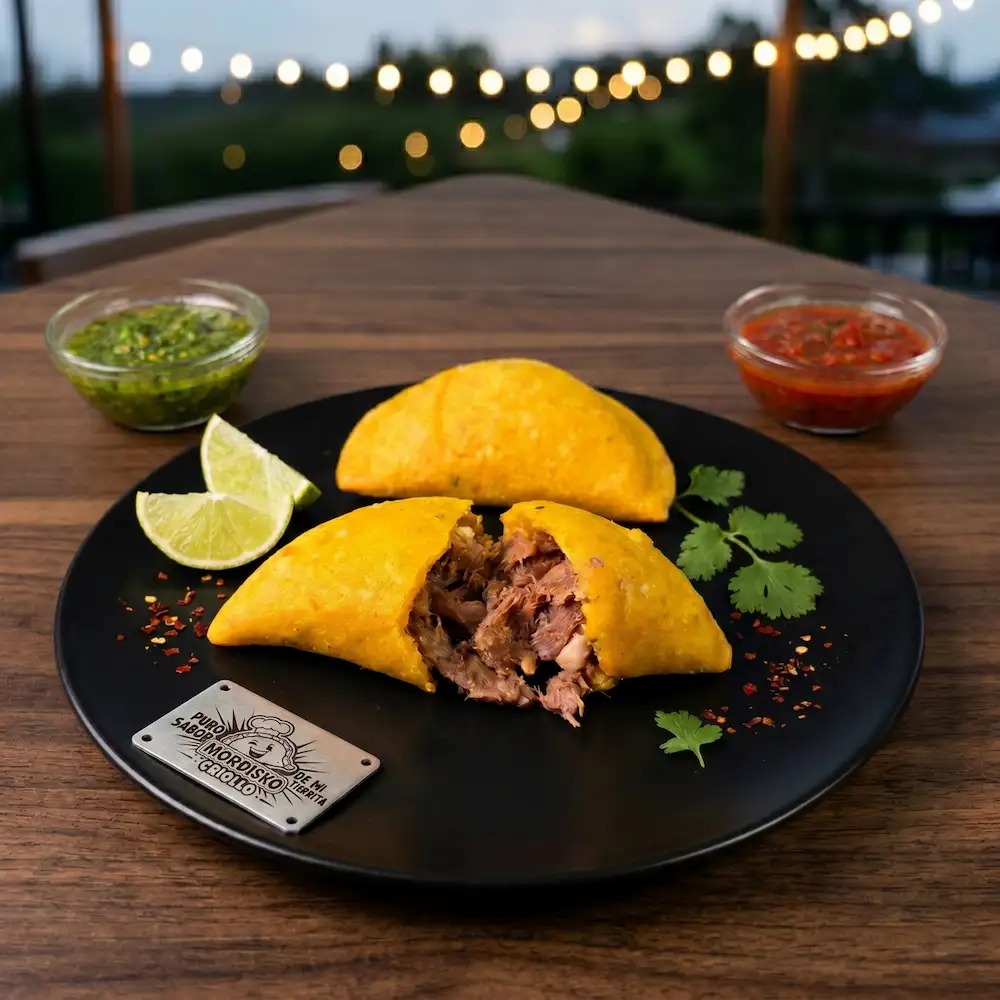 Empanada de Carne Desmechada
